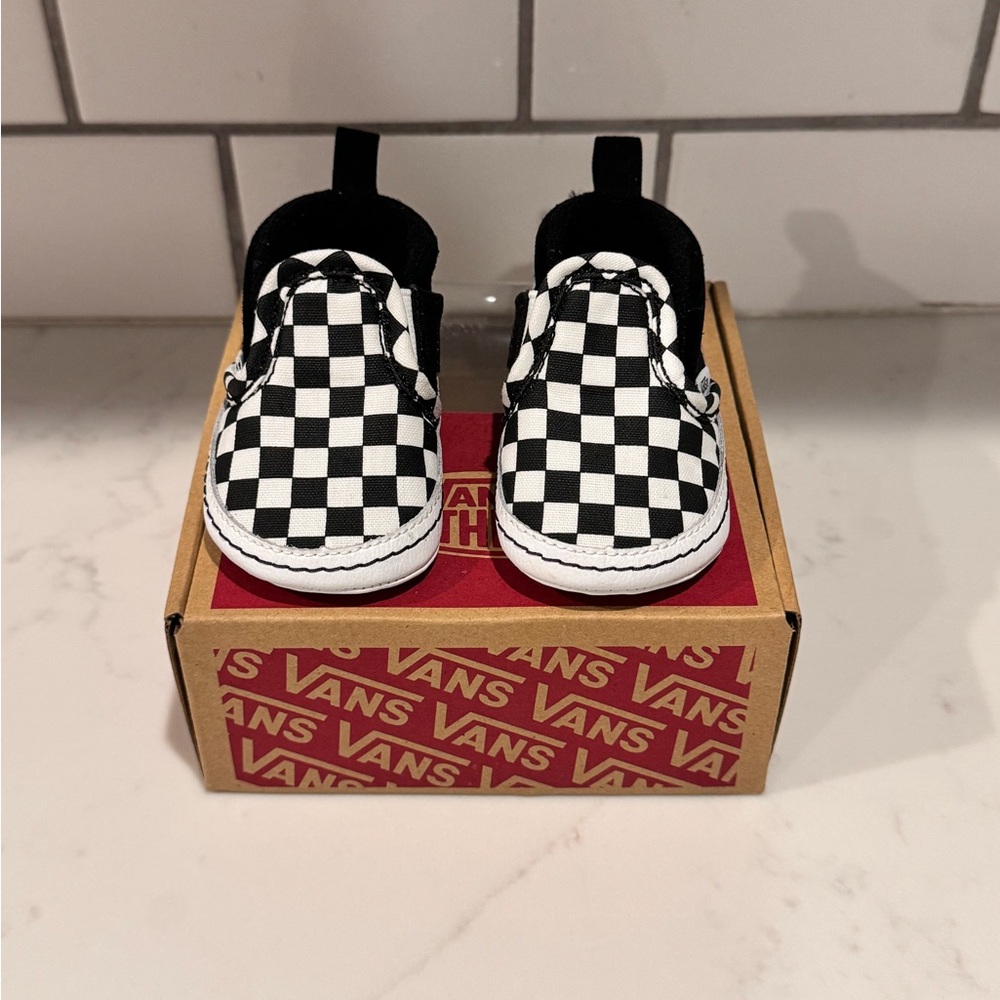 Baby Vans slip-on crib shoe